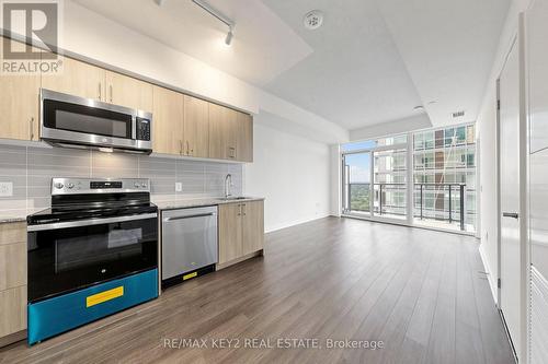 2316 - 4010 EGLINTON AVENUE W , Toronto, Ontario M9A 0G5 5