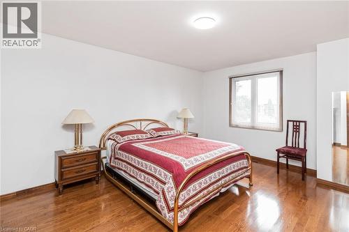 311 Hemlock Avenue, Stoney Creek, ON 