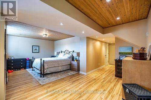 144 Long Island, Otonabee-South Monaghan, ON 