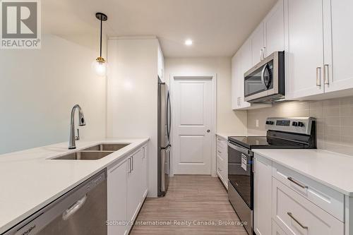 418 - 121 MARY STREET , Clearview (Creemore), Ontario L0M 1G0 4