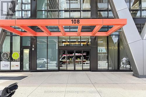 1717 - 108 Peter Street, Toronto, ON 