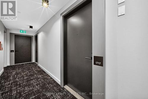 1717 - 108 Peter Street, Toronto, ON 