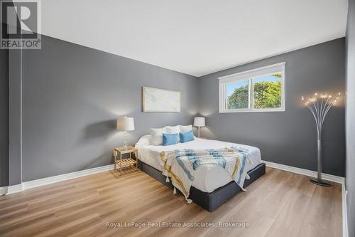 2452 Yarmouth Crescent, Oakville, ON 