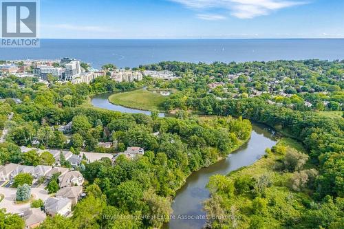 2452 Yarmouth Crescent, Oakville, ON 