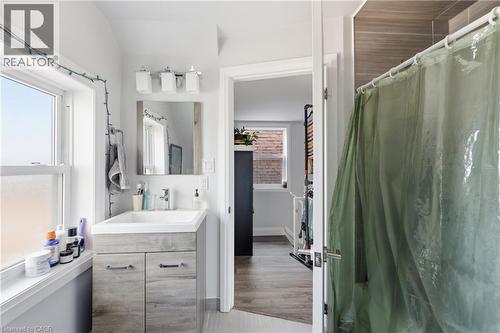 Upper floor unit: 2 levels (#3) - 74 Cathcart Street, Hamilton, ON 