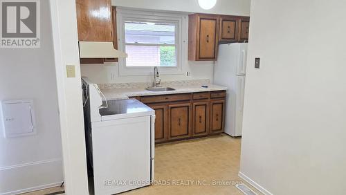 106 Kimberly Crescent, Kitchener, ON 