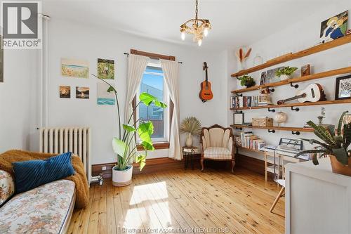 136 King Street South, Highgate, ON 