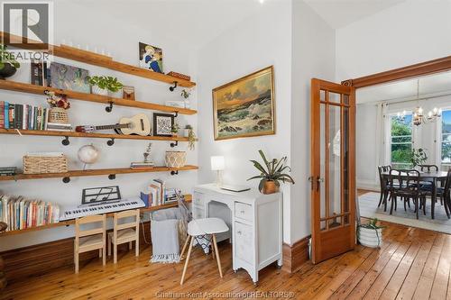 136 King Street South, Highgate, ON 