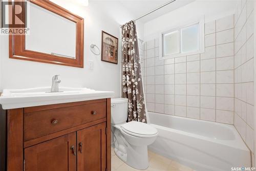 2728 Assiniboine Avenue, Regina, SK 