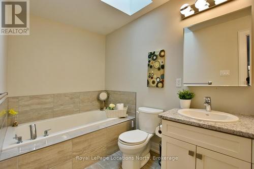 22 Portland Street, Collingwood, ON 