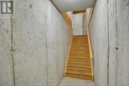 22 Portland Street, Collingwood, ON 