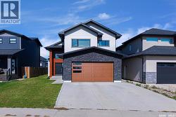 106 Kenaschuk CRESCENT Saskatoon, SK S7W 0Y6
