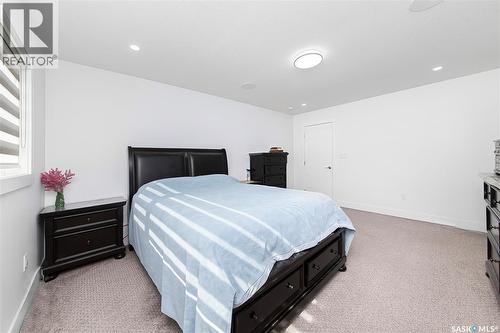 106 Kenaschuk Crescent, Saskatoon, SK 