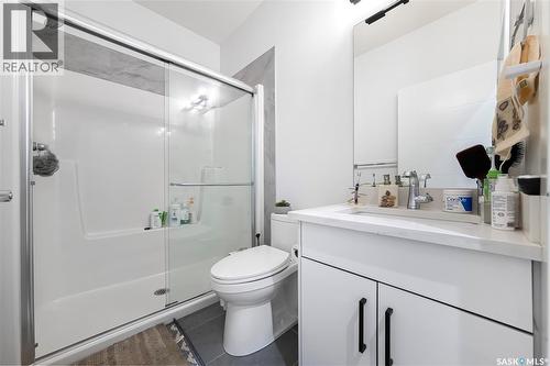 106 Kenaschuk Crescent, Saskatoon, SK 