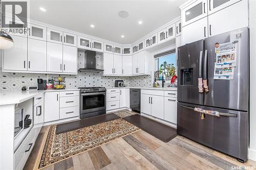 106 Kenaschuk Crescent, Saskatoon, SK 