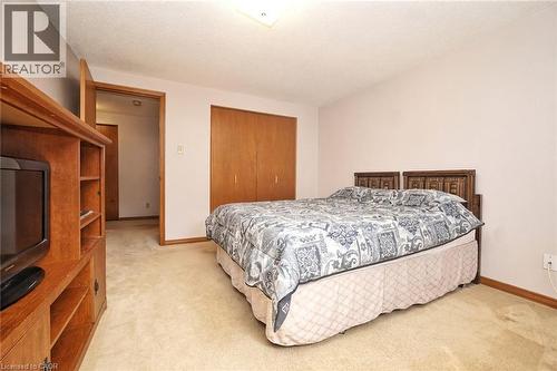 Wall-to-wall carpeting and neutral wall tones - 56 Scenic Wood Crescent, Kitchener, ON 