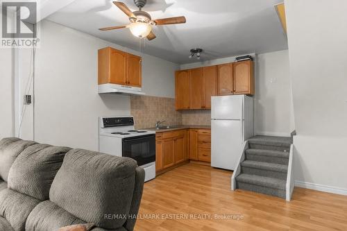 15 Albert Street, Selwyn, ON 