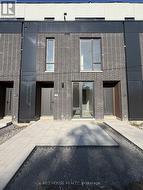 214 ELLIS AVENUE St. Catharines, ON L2P 0H2