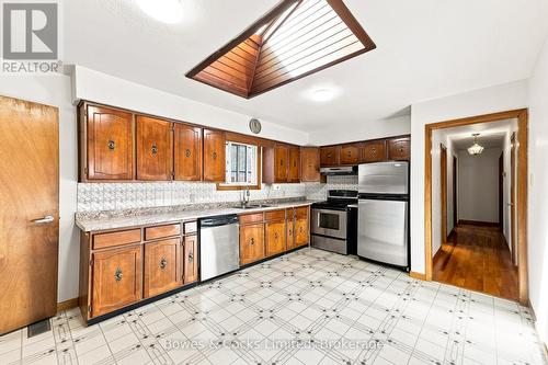 687 Lundy'S Lane, Peterborough (Otonabee Ward 1), ON 