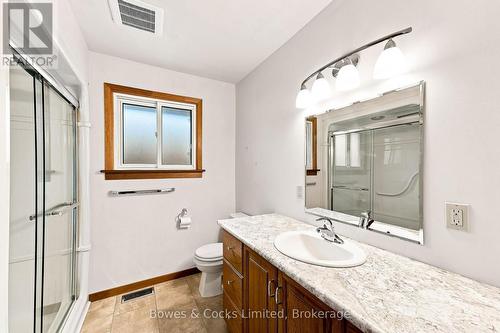 687 Lundy'S Lane, Peterborough (Otonabee Ward 1), ON 