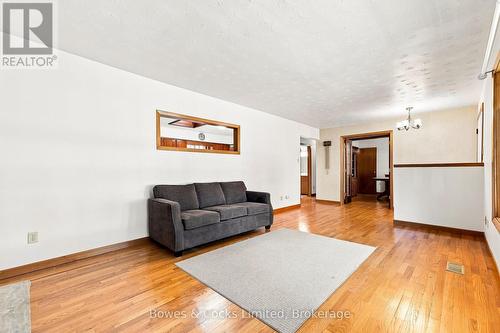 687 Lundy'S Lane, Peterborough (Otonabee Ward 1), ON 