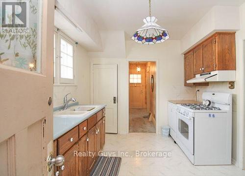523 Armour Road, Peterborough (Ashburnham Ward 4), ON 