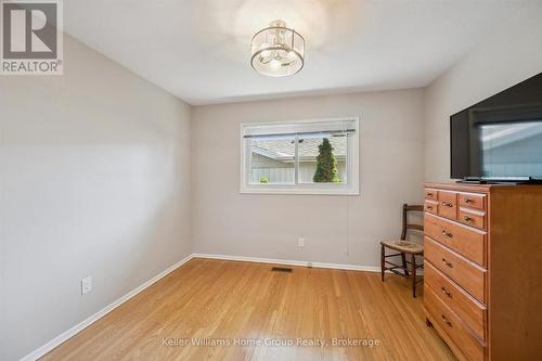 35 Crosby Drive, Kitchener, ON 