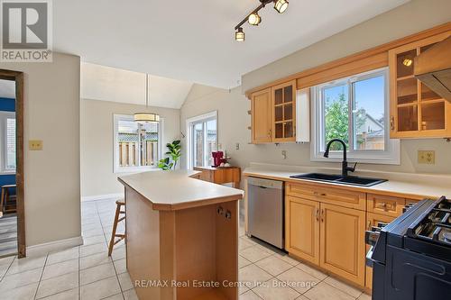 71 Linda Drive, Cambridge, ON 