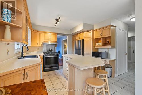 71 Linda Drive, Cambridge, ON 