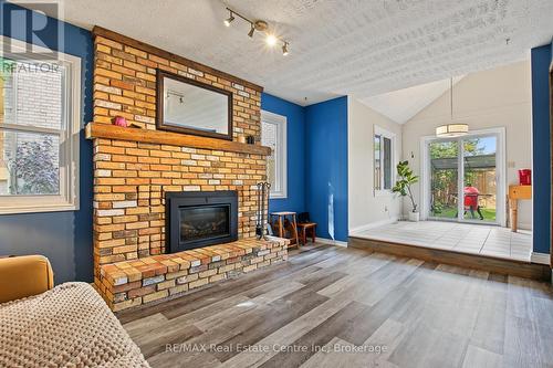 71 Linda Drive, Cambridge, ON 