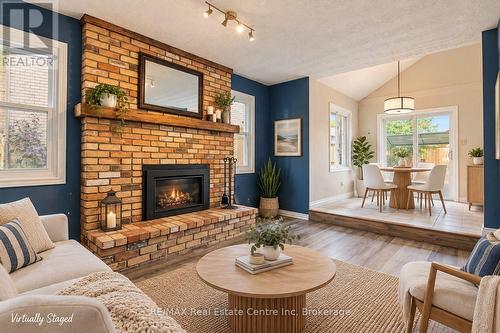 71 Linda Drive, Cambridge, ON 