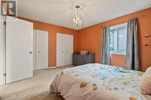 71 Linda Drive, Cambridge, ON 