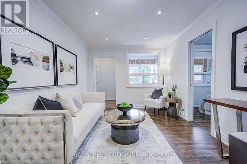 7 Emmott Avenue, Toronto, ON 