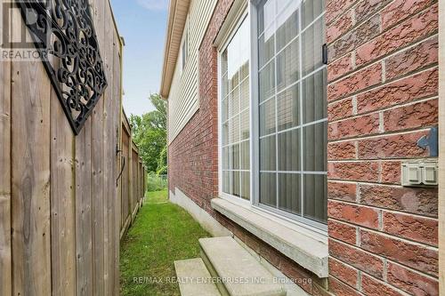 1621 Northfield Avenue, Oshawa, ON 