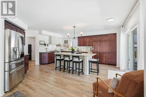 125 West Ridge Drive, Ottawa, ON 