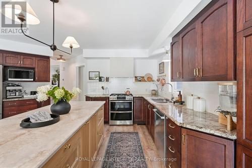 125 West Ridge Drive, Ottawa, ON 