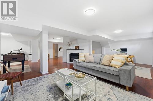 125 West Ridge Drive, Ottawa, ON 