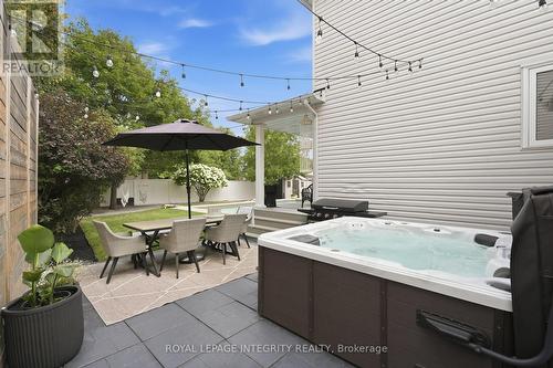 125 West Ridge Drive, Ottawa, ON 
