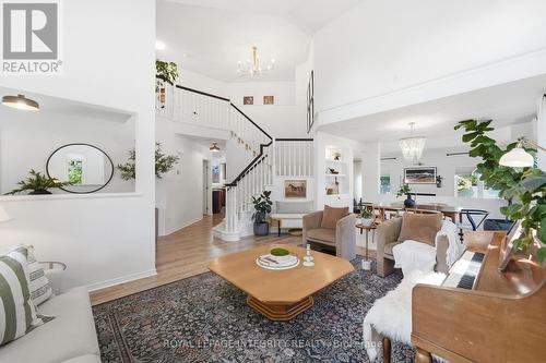 125 West Ridge Drive, Ottawa, ON 