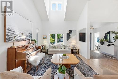 125 West Ridge Drive, Ottawa, ON 