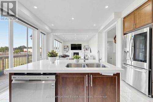 33 Bill Guy Drive, Georgina, ON 