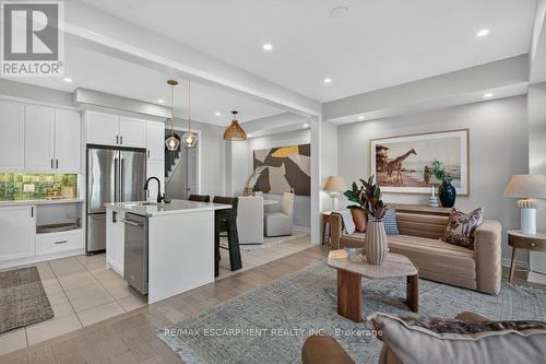 347 Raymond Road, Hamilton, ON 
