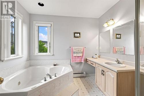 18 Osprey Place, Paradise, NL 