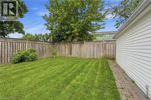 17 Tuxedo Avenue S, Hamilton, ON 