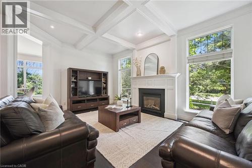 576 Falconridge Crescent, Kitchener, ON 