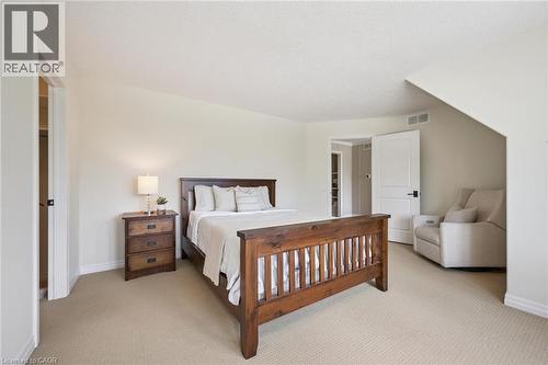 576 Falconridge Crescent, Kitchener, ON 