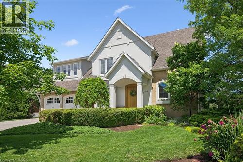 576 Falconridge Crescent, Kitchener, ON 