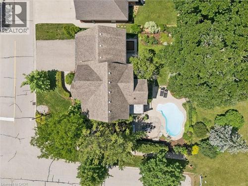 576 Falconridge Crescent, Kitchener, ON 