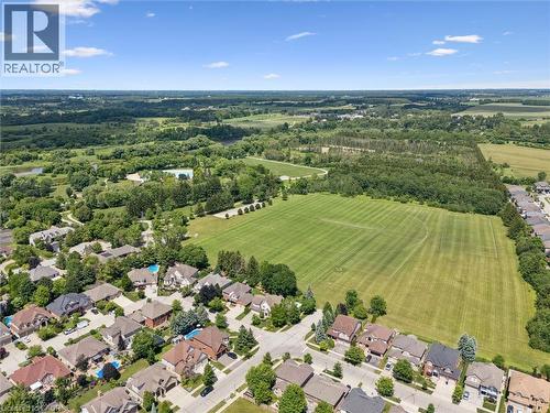 576 Falconridge Crescent, Kitchener, ON 