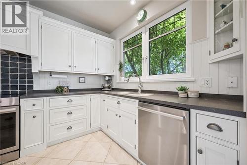576 Falconridge Crescent, Kitchener, ON 